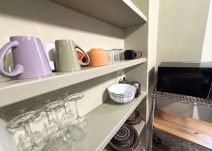 Donizetti 17 - Sostify